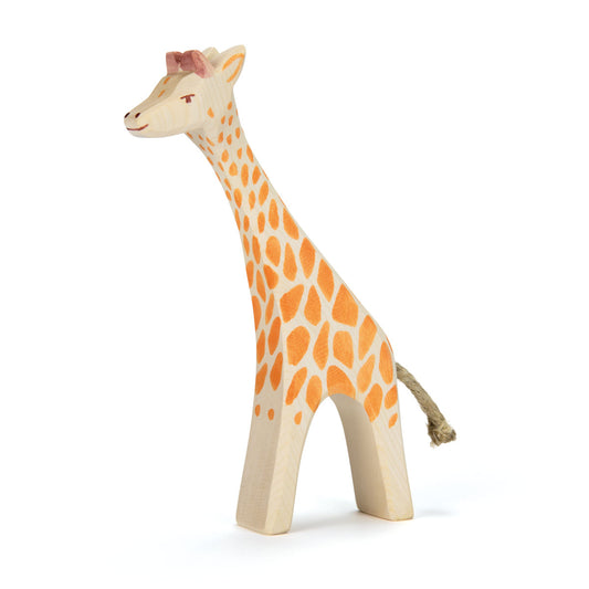 Giraffe groß laufend